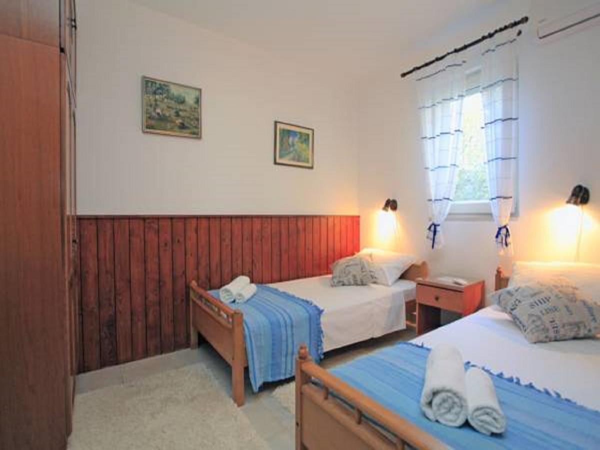 Villa Nova Vela Luka Bagian luar foto