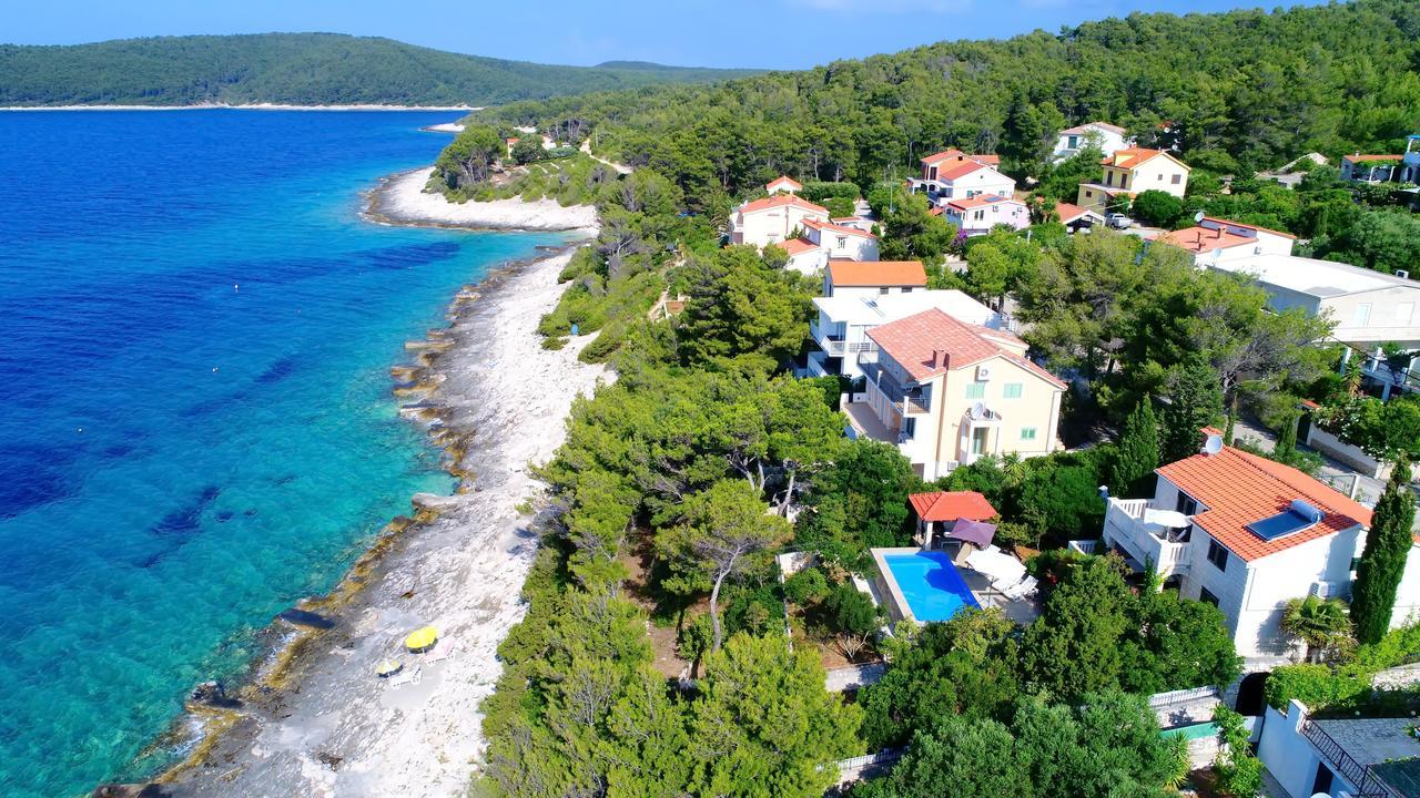 Villa Nova Vela Luka Bagian luar foto